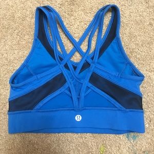 lululemon sports bra
